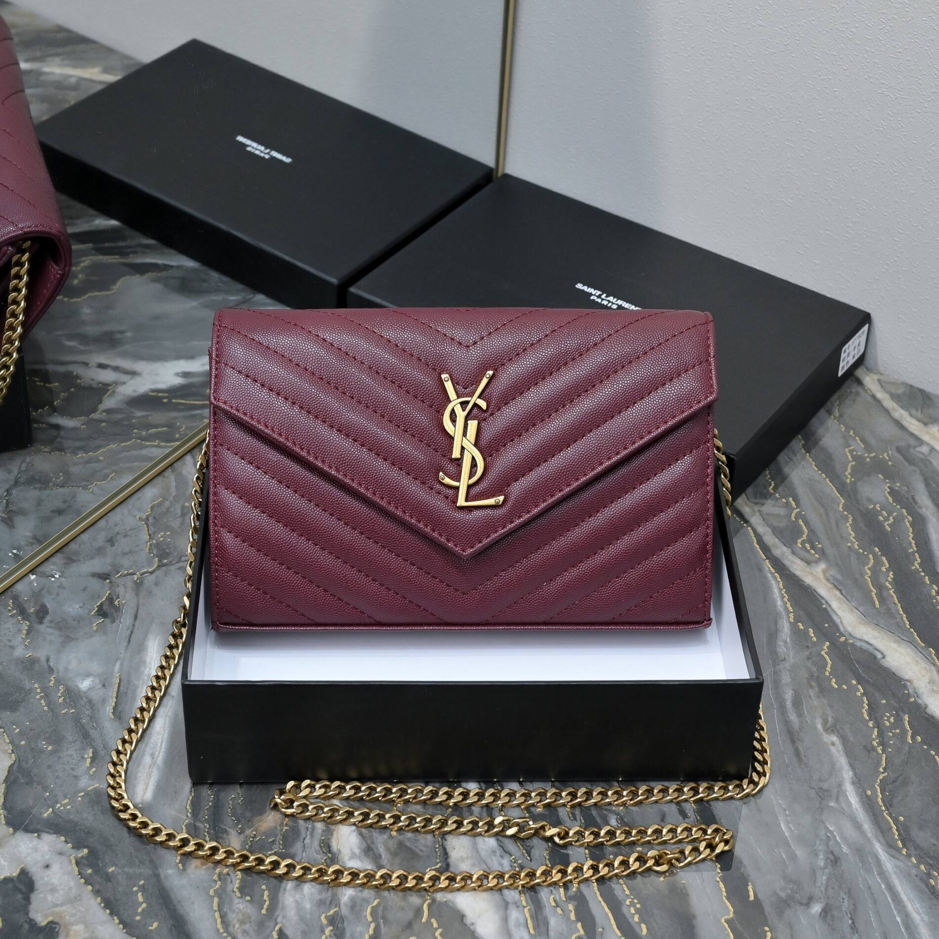 Envelope Chain Wallet Burgundy