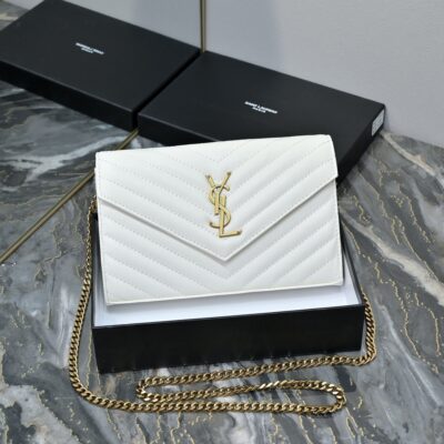 Envelope Chain Wallet White